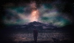 探索黑铁楼层，现代都市中的隐秘角落