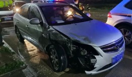 警察查找一辆肇事汽车违法吗