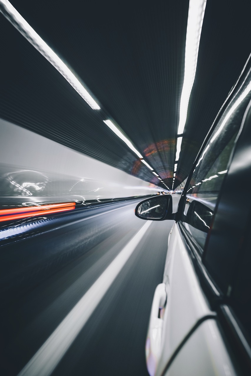 小鹏汽车，智能出行的领航者与价格全解析